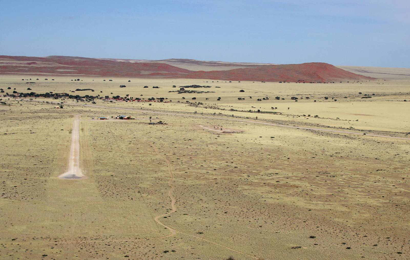 Sossusvlei – where to stay for pilots in Namibia Symbolfoto