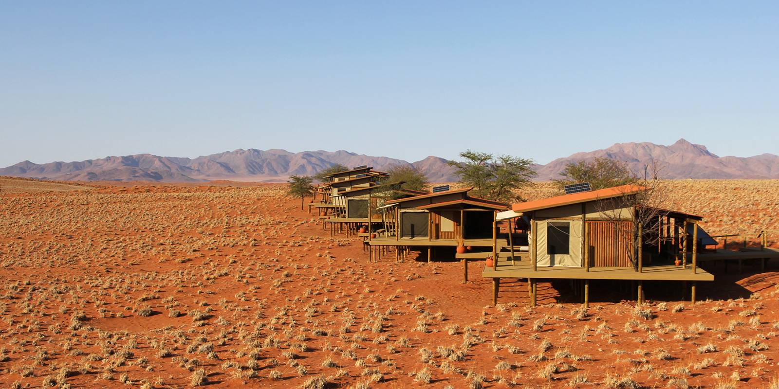 Wolwedans - where to stay for pilots in Namibia Symbolfoto
