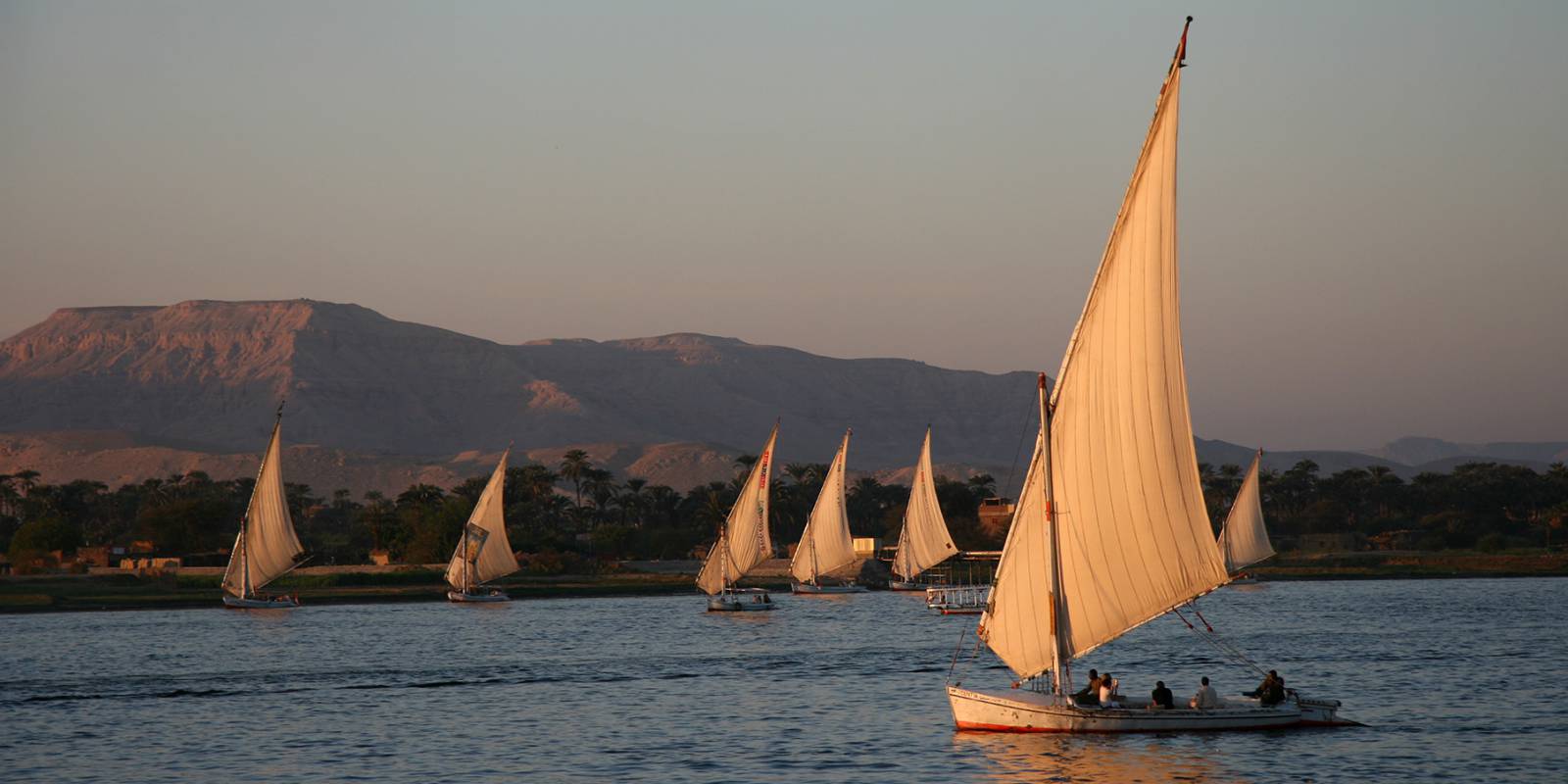 Balloon ride in Egypt, Nile Valley Symbolfoto