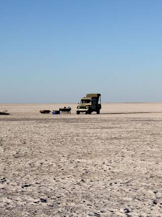 NTWETWE PAN - overnight in a salt pan Symbolfoto