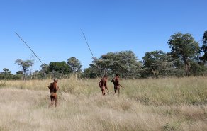 Ju/’hoan San in Namibia, Bild 1/13