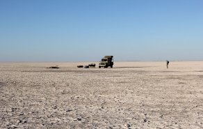 NTWETWE PAN - overnight in a salt pan, Picture 1/8