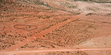 Field inspection at uncontrolled Bush Strips, Bild 1/6