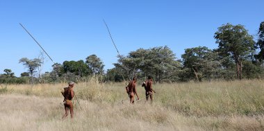 Ju/’hoan San in Namibia, Bild 1/13